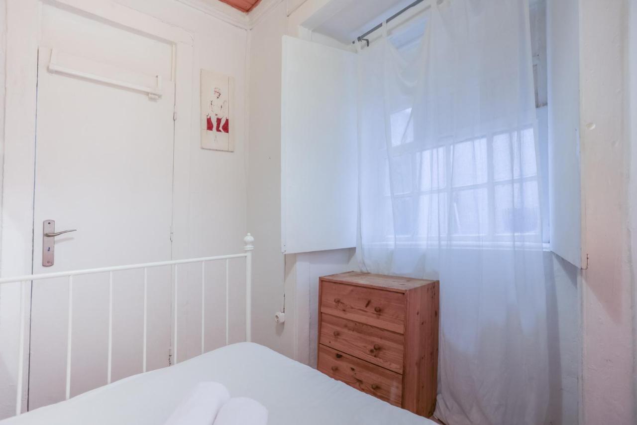 Lovely Apt In Bairro Alto Lisboa Exteriör bild