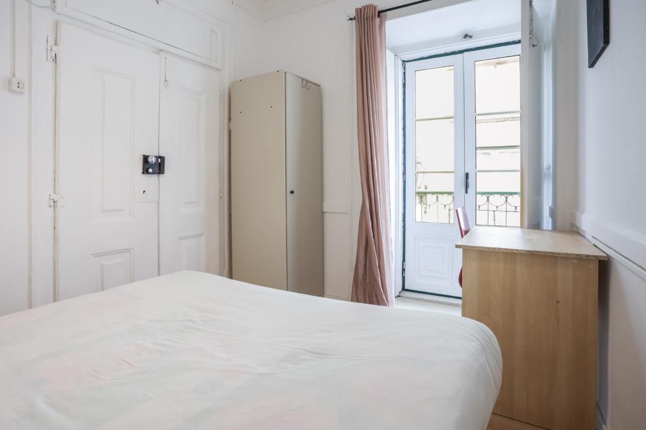 Lovely Apt In Bairro Alto Lisboa Exteriör bild