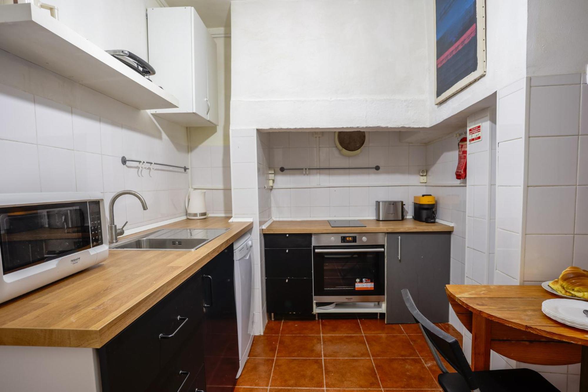 Lovely Apt In Bairro Alto Lisboa Exteriör bild